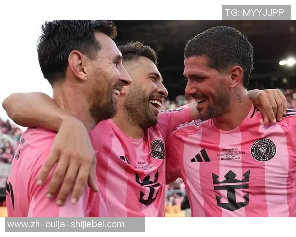 泪目！梅西用总冠军送行2老友+采访动情问候 4家人携奖杯温馨合影